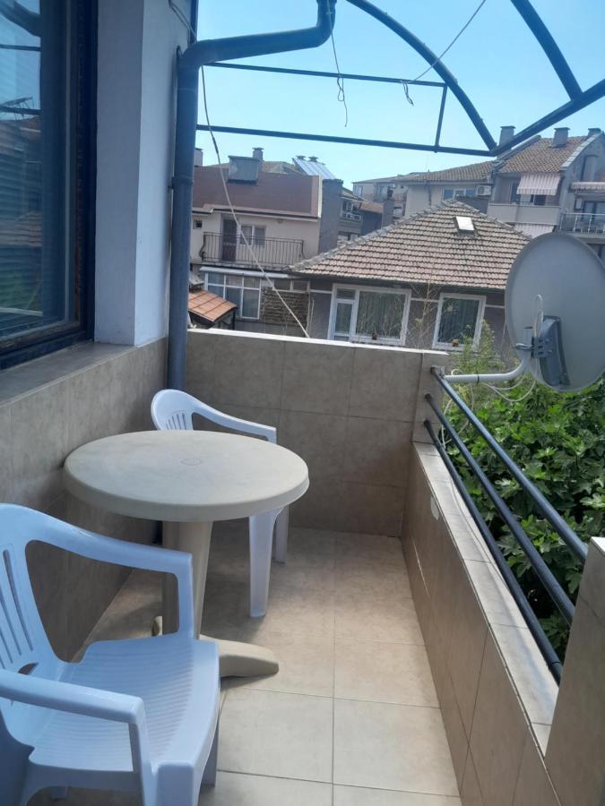 Апартаменти И Стаи За Гости Анхиало Pomorie Exterior foto
