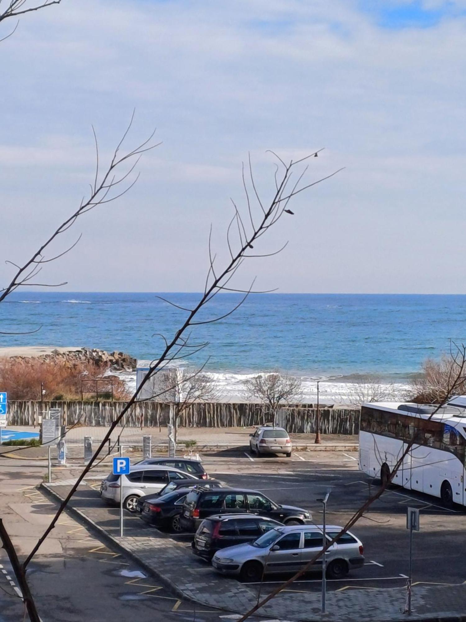 Апартаменти И Стаи За Гости Анхиало Pomorie Exterior foto